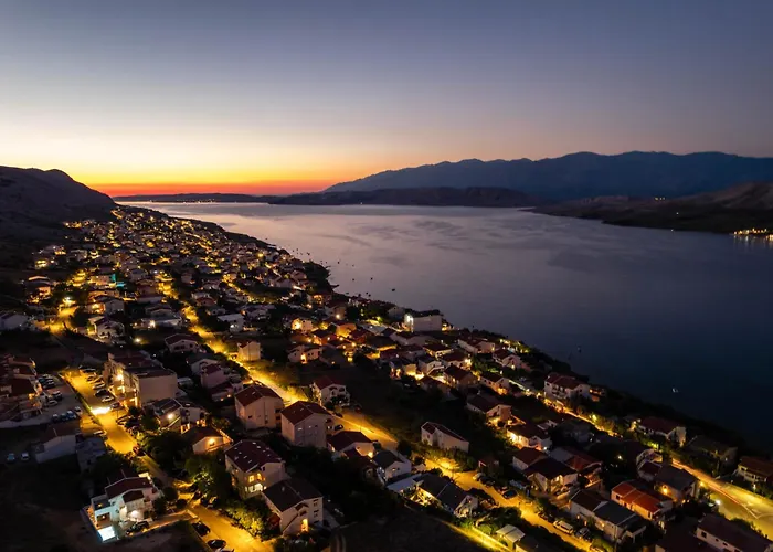 Apartamento Babic Pag Town